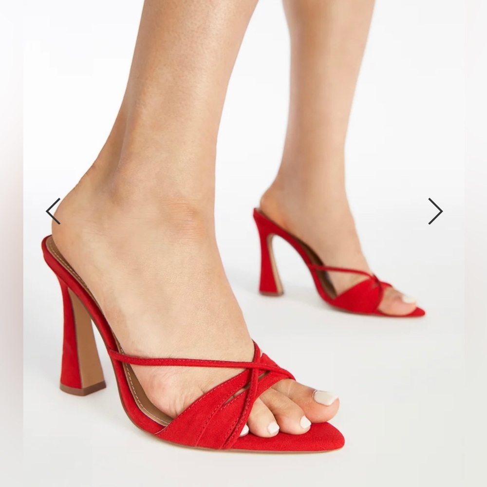 Women heeled sandals